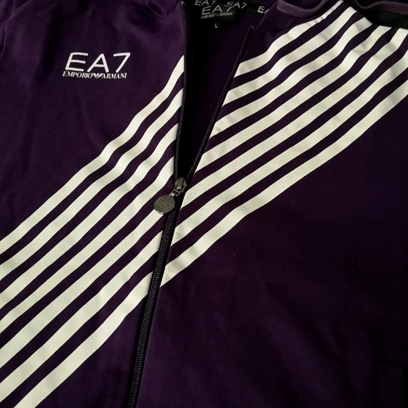 Emporio Armani deep purple hoodie women’s size medium - Picture 9 of 10